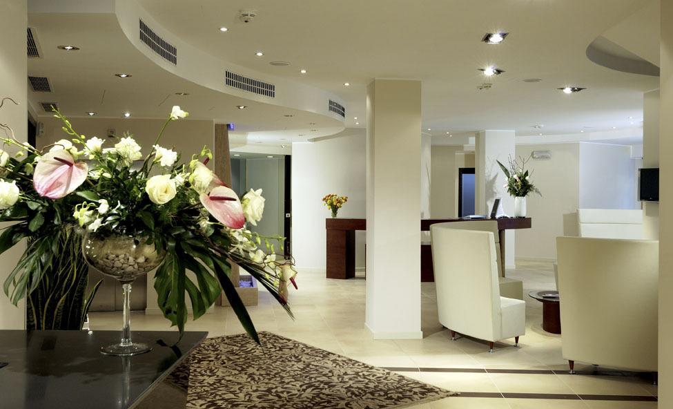 Rizzi Aquacharme Hotel & Spa Darfo Boario Terme Bagian luar foto